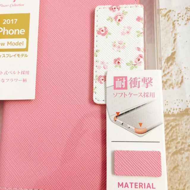 139 LEPLUS iPhone X用フラワー柄ブックケース ピンク スマホ/家電/カメラのスマホアクセサリー(iPhoneケース)の商品写真