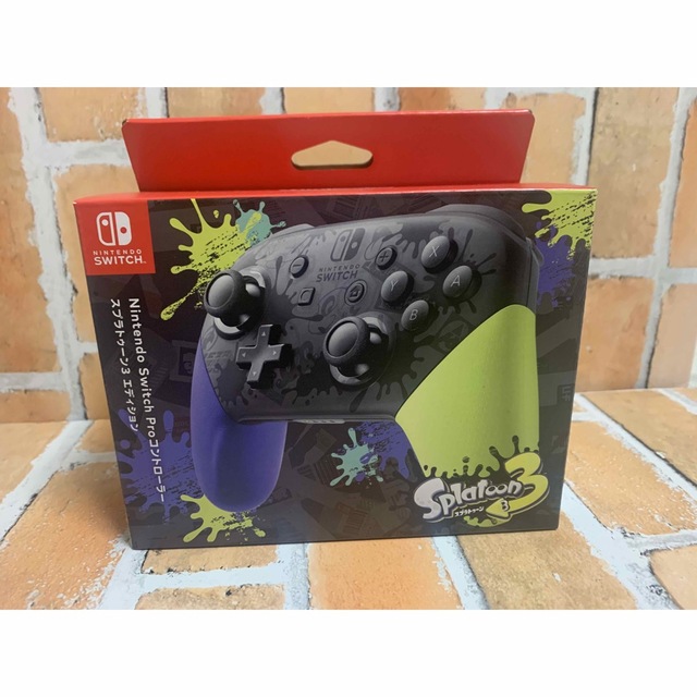 Nintendo Switch(ニンテンドースイッチ)の【新品】 スプラトゥーン3 Nintendo Switch プロコントローラー エンタメ/ホビーのゲームソフト/ゲーム機本体(その他)の商品写真