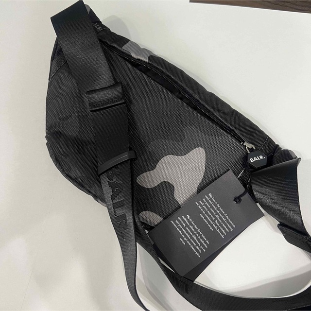 DSQUARED2(ディースクエアード)のBalr. U-series ウエストパック カモフラ 迷彩 新品 メンズのバッグ(ウエストポーチ)の商品写真