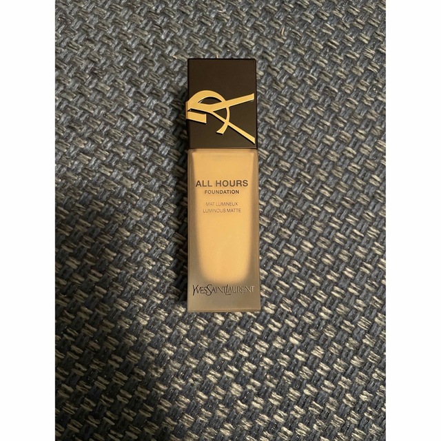 YSL オールアワーズリキッド ファンデーション LN4