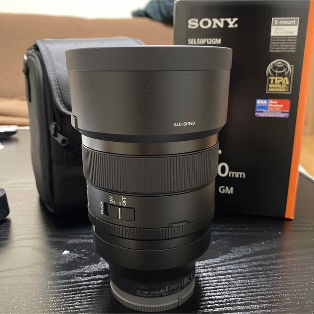 SONY(ソニー)のSONY SEL50F12GM 単焦点レンズ　FE 50mm F1.2GM スマホ/家電/カメラのカメラ(レンズ(単焦点))の商品写真