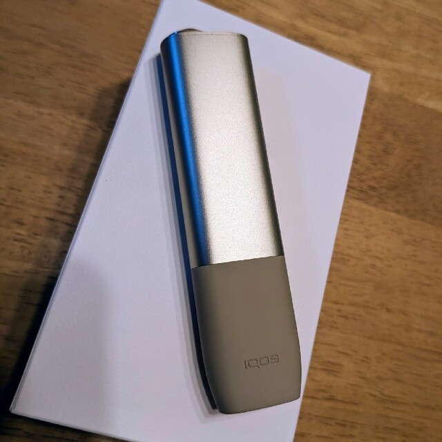 IQOS - IQOS アイコス ILUMA ONE ペブルベージュ 限定色の通販 by toto ...