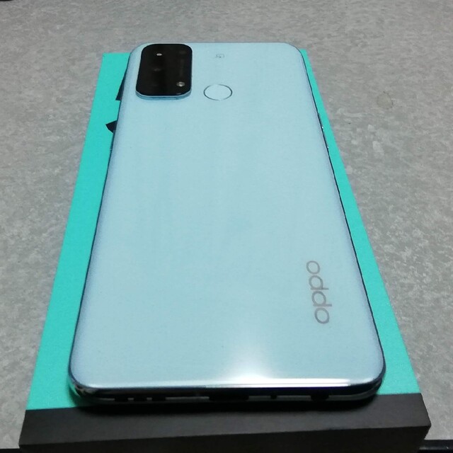 貴重！　oppo Reno5 A アイスブルー