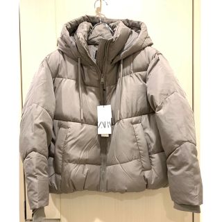 ザラ(ZARA)の完売品　ZARA  ザラ　ダウンジャケット　サイズM-L  グレージュカラー(ダウンジャケット)