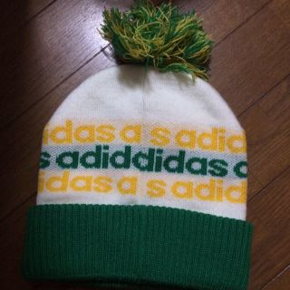 アディダス(adidas)のadidasニット帽(ニット帽/ビーニー)