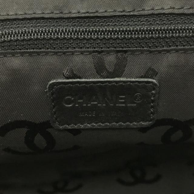 CHANEL(シャネル)のシャネル ショルダーバッグ チョコバー レディースのバッグ(ショルダーバッグ)の商品写真