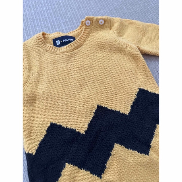 babyGAP(ベビーギャップ)のbabyGAP チャーリーブラウン　ロンパース キッズ/ベビー/マタニティのベビー服(~85cm)(ロンパース)の商品写真