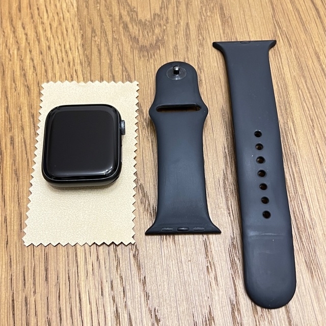 スペースグレイバッテリーの状態Apple Watch Series4【44mm｜GPSモデル】