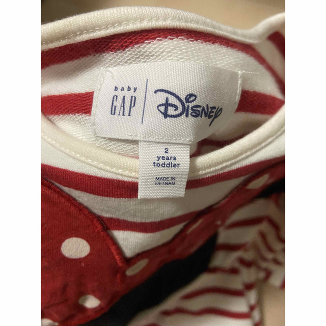 babyGAP(ベビーギャップ)のはなちゃん様専用GAP⭐︎ミニーワンピース95とスタバレジャーシート キッズ/ベビー/マタニティのキッズ服女の子用(90cm~)(ワンピース)の商品写真