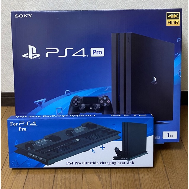 新品　PlayStation®4 Pro ジェット・ブラック 1TB