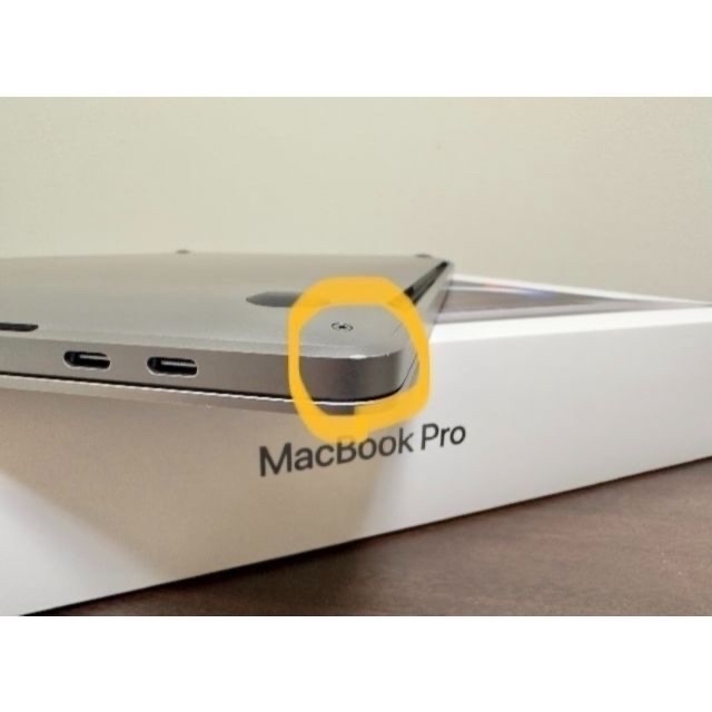 Macbook Pro 16インチ 2019年 i9 SSD1TB メモリ16G