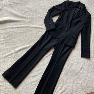 Le souk - 美品 ルスーク パンツスーツ ブラック 綺麗め シンプル 