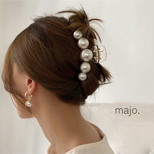 [ 新品 ] パール バンスクリップ ヘアクリップ レディースのヘアアクセサリー(バレッタ/ヘアクリップ)の商品写真