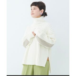 フェリシモ(FELISSIMO)のメデジュウキュウ MEDE19F オーバーサイズ エルボーパッチ ニット(ニット/セーター)