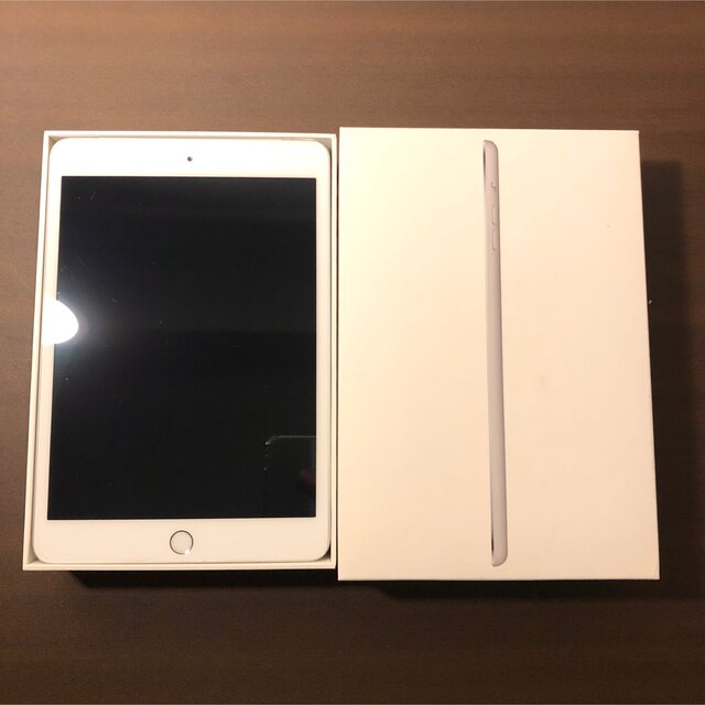 Apple(アップル)のiPad mini3【Apple】Wi-Fi+Cellular 16GB スマホ/家電/カメラのPC/タブレット(タブレット)の商品写真