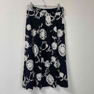 サマンサタバサ(Samantha Thavasa)のフレアAラインスカート　新品　ZARA H&M (ロングスカート)