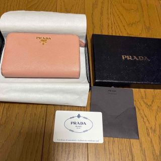 プラダ(PRADA)のPRADA SAFFIANO METAL 折りたたみ財布(財布)