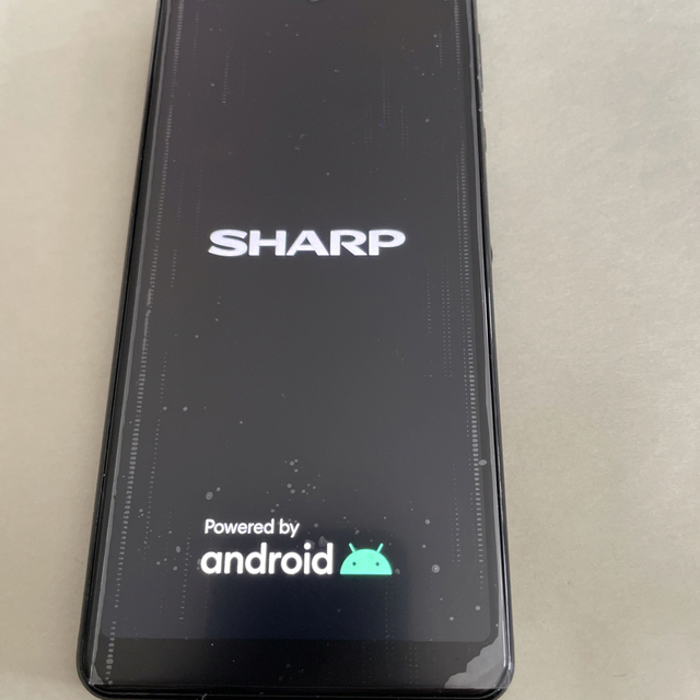 SHARP(シャープ)のシャープAQUOS携帯　sense4ベーシック スマホ/家電/カメラのスマートフォン/携帯電話(スマートフォン本体)の商品写真