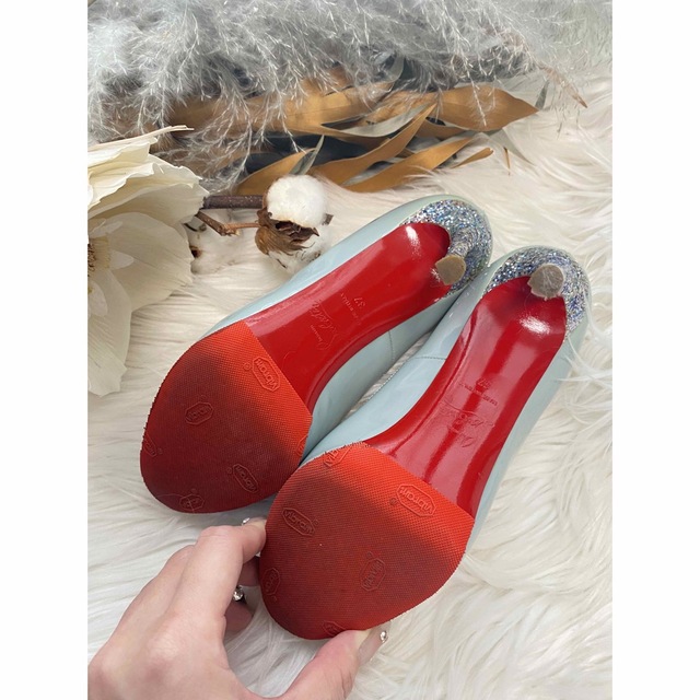 Christian Louboutin(クリスチャンルブタン)の《 クリスチャンルブタン 》オープントゥー グリッターヒール レディースの靴/シューズ(ハイヒール/パンプス)の商品写真