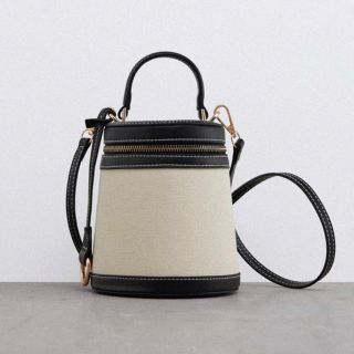 ザラ(ZARA)のzara コントラスト ボックス マルチカラー(ショルダーバッグ)