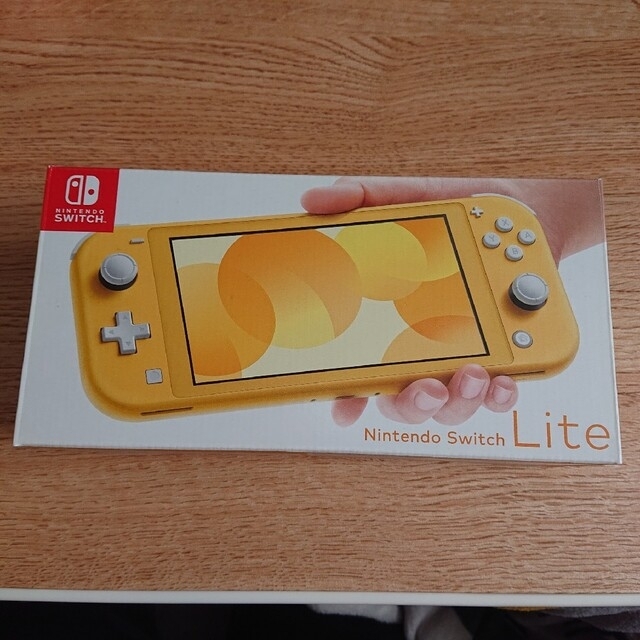 Nintendo Switch Lite イエロー