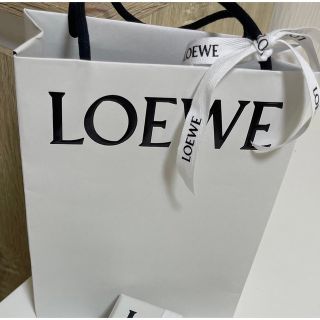 ロエベ(LOEWE)のloewe ショッパー　紙袋　リボン付き(ショップ袋)