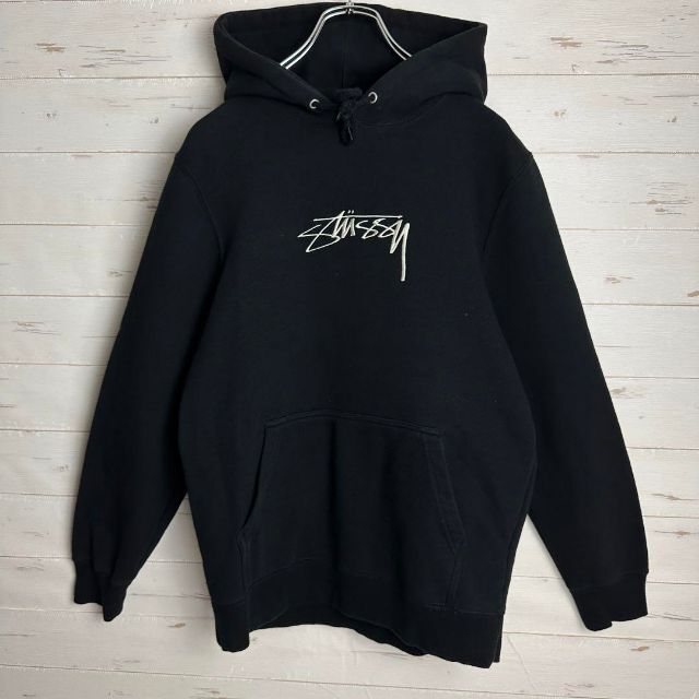 【STUSSY】ステューシー センター刺繍ロゴ パーカー ★人気モデル★