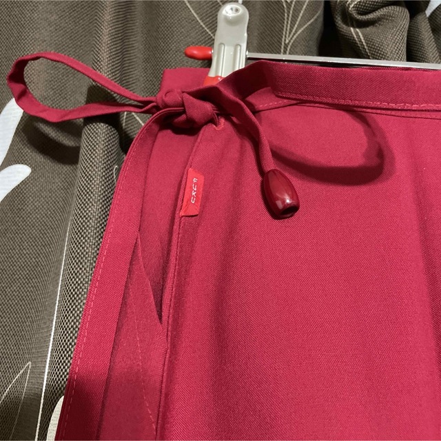 未使用☆FUKUZOレッドフレアスカート(制服風) レディースのスカート(ロングスカート)の商品写真