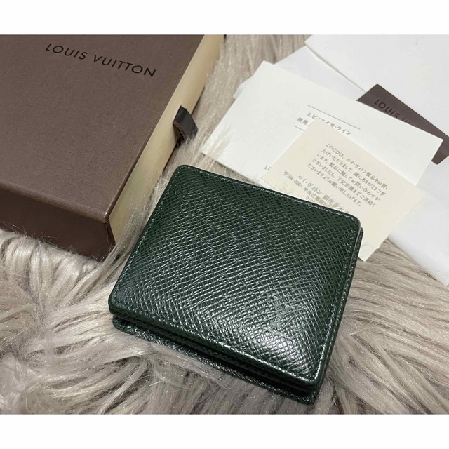 ルイヴィトン タイガ ダークグリーン 小銭入れ ミニ財布 超美品 超激安