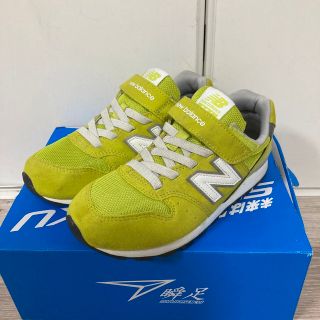 ニューバランス(New Balance)の２回使用のみ、ハウスクリーニング済‼️ニューバランス　スニーカー　21センチ(スニーカー)