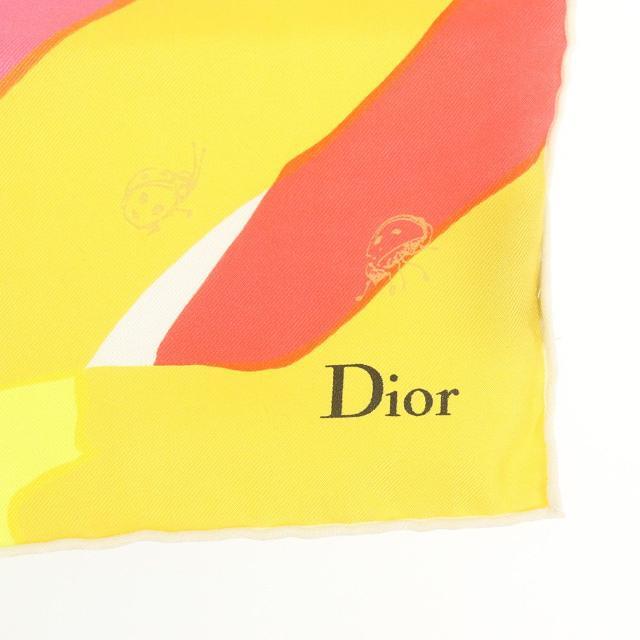 Christian Dior(クリスチャンディオール)のクリスチャンディオール スカーフ 未使用 蝶 ピンク イエロー シルク100％ Christian Dior 【中古】 | レディース ファッション 女性 春 夏 ブライト 華やか ブランド小物 バタフライ 美品 プレゼント レディースのファッション小物(バンダナ/スカーフ)の商品写真