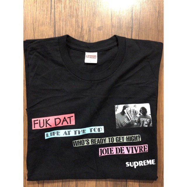 Supreme(シュプリーム)のsupreme22fw joie de viver Tee 黒 Lサイズ 値下げ メンズのトップス(Tシャツ/カットソー(半袖/袖なし))の商品写真