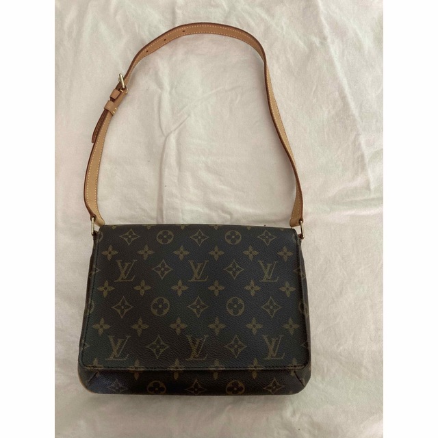 全ての LOUIS VUITTON ルイヴィトン ミュゼットタンゴショート
