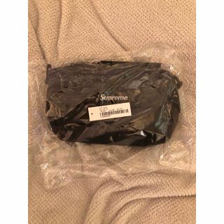 シュプリーム(Supreme)のSupreme Puffer Side Bag "Black"(ショルダーバッグ)