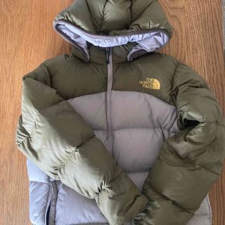 ザノースフェイス(THE NORTH FACE)のノースフェイス　150 キッズダウンジャケット　アウター(ジャケット/上着)