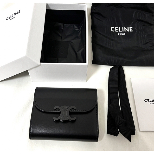 未使用✨セリーヌ celine 財布 三つ折り財布 トリオンフブラック