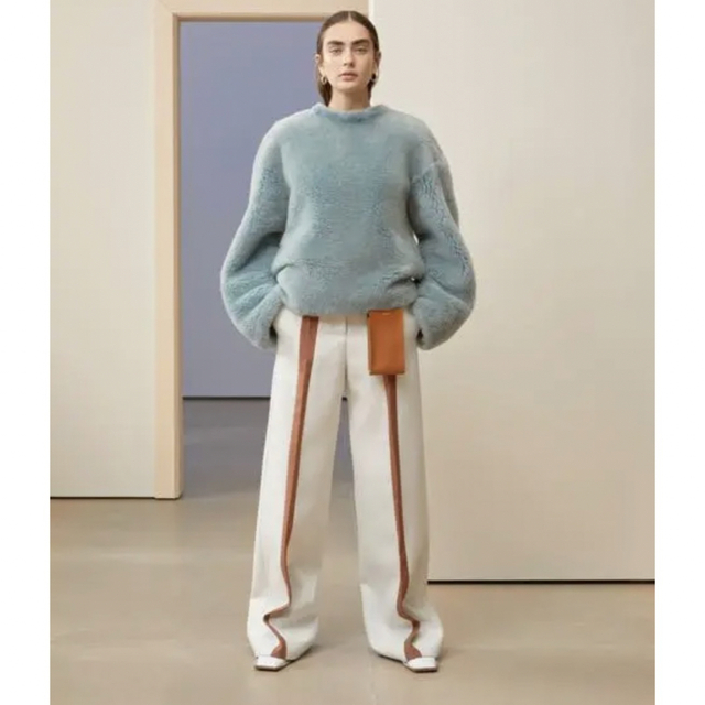 Jil Sander(ジルサンダー)の【稀少・新品】JILSANDER ファーブルゾン レディースのジャケット/アウター(ブルゾン)の商品写真