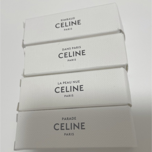 celine(セリーヌ)のセリーヌ香水サンプル４個セット コスメ/美容の香水(ユニセックス)の商品写真