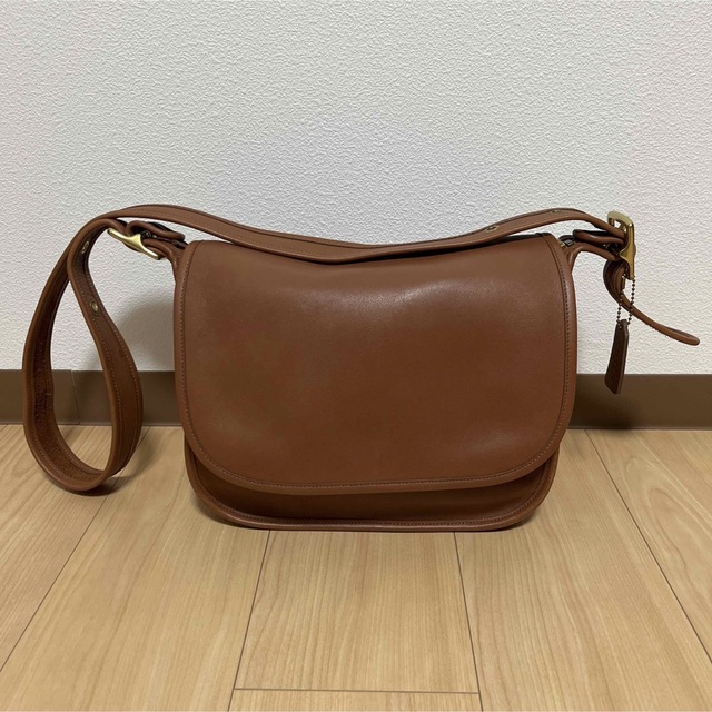 COACH(コーチ)のCOACH オールドコーチ　ショルダーバッグ　USA製 レディースのバッグ(ショルダーバッグ)の商品写真