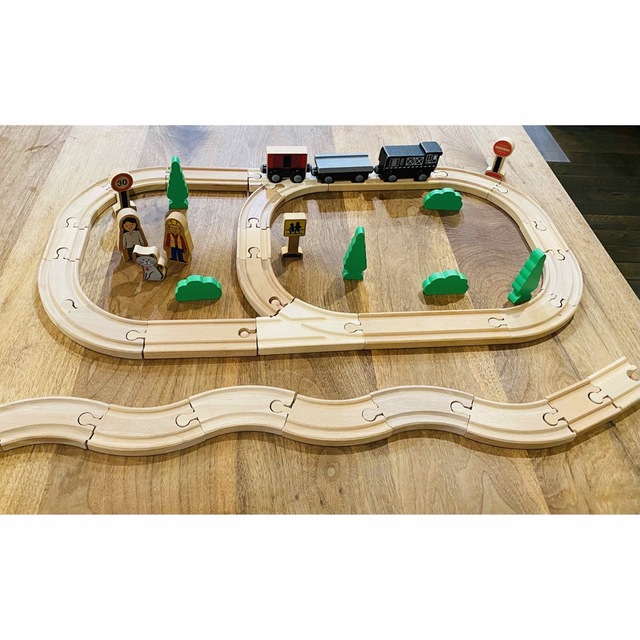 トーマス ブリオ IKEA トイザらス 木製レール 電車の玩具 まとめ売り