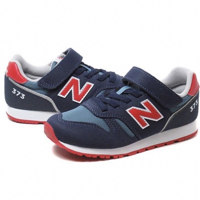 New Balance(ニューバランス)のセール 新品 ニューバランス キッズ スニーカー YV373 ネイビー 17.5 キッズ/ベビー/マタニティのキッズ靴/シューズ(15cm~)(スニーカー)の商品写真