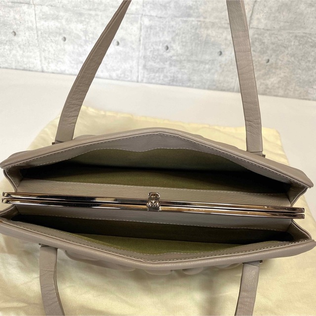 美品】WAKO 銀座和光 グレージュ シルバー金具 がま口 レザー