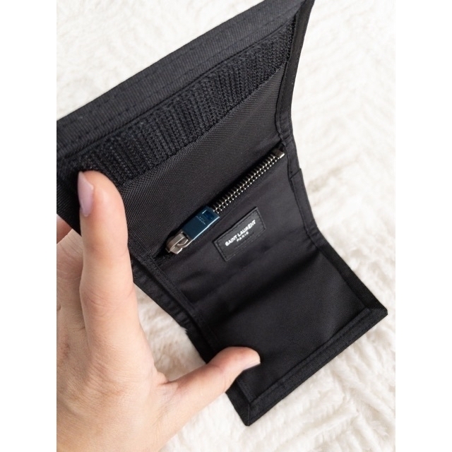 新品未使用品 SAINT LAURENT 手のひらサイズのミニ財布 ブラック 8