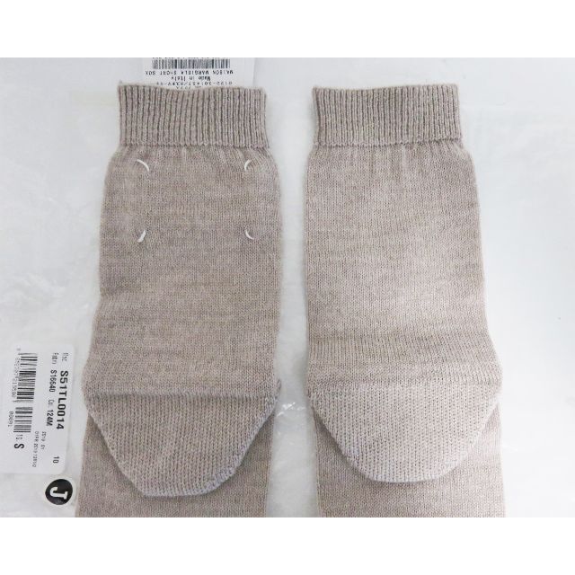 Maison Martin Margiela(マルタンマルジェラ)の新品 Maison Margiela 1 ウール 足袋 ソックス レディース レディースのレッグウェア(ソックス)の商品写真