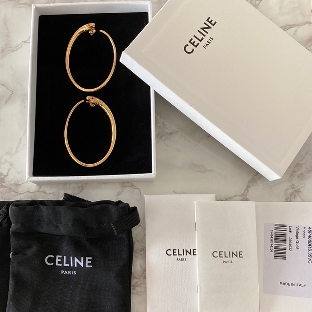 celine(セリーヌ)のCELINE スネークモチーフフープピアス　ヴィンテージゴールド レディースのアクセサリー(ピアス)の商品写真