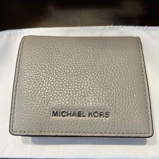 Michael Kors - マイケルコース　MICHAEL KORS 二つ折り財布　レディース　美品　中古品