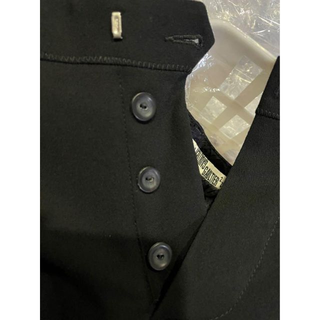 Jean-Paul GAULTIER(ジャンポールゴルチエ)のGAULTIER　ゴルティエ　 サイドサテンリボン　個性的パンツ　フォーマル メンズのスーツ(スラックス/スーツパンツ)の商品写真