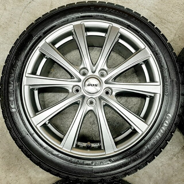 極上品】スバル レヴォーグ WRX S4 対応 ホイールタイヤ スタッドレス