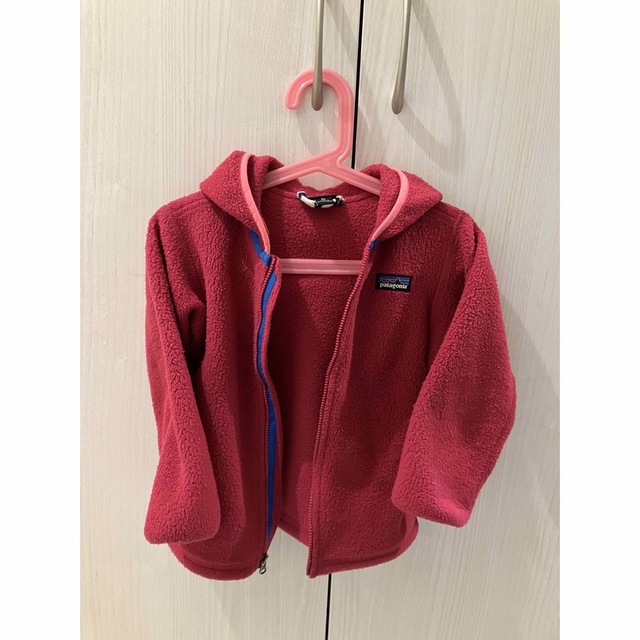 patagonia(パタゴニア)のPatagonia/パタゴニア/ジップアップパーカー／ピンク/3T キッズ/ベビー/マタニティのキッズ服女の子用(90cm~)(ジャケット/上着)の商品写真