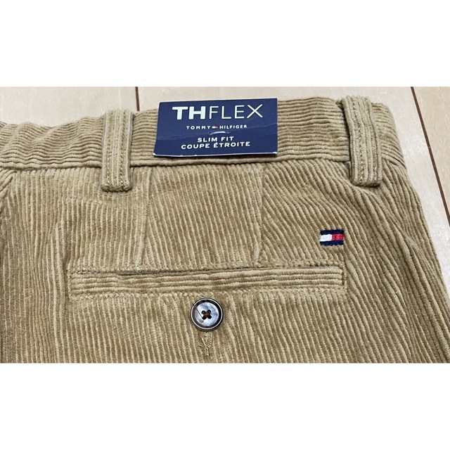 TOMMY HILFIGER(トミーヒルフィガー)の新品タグ付き　トミーヒルフィガー　EU DEOTON CORDUROY パンツ メンズのパンツ(デニム/ジーンズ)の商品写真